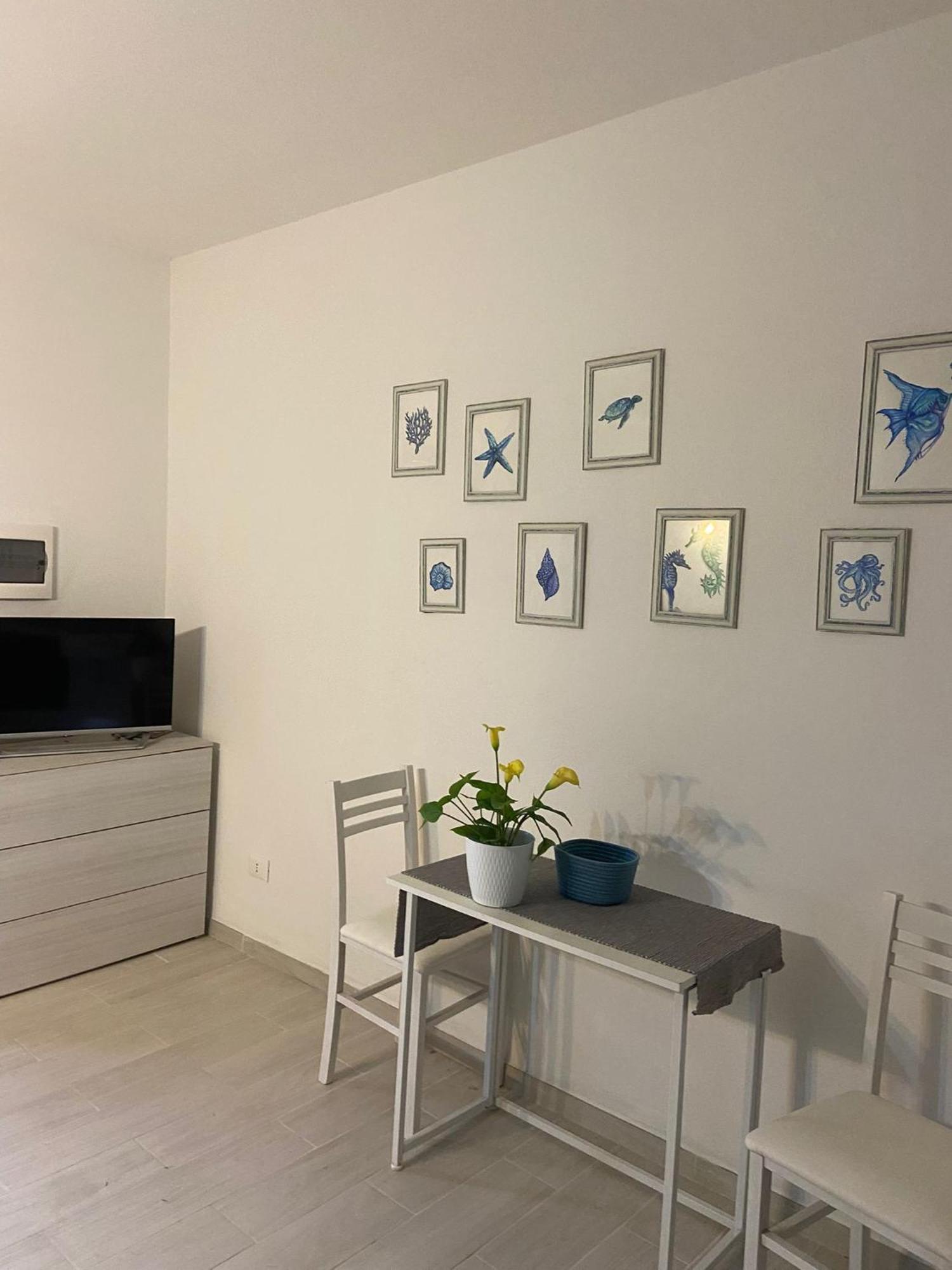 Casa Smeralda: Con Giardino E Vicino Al Mare Punta Molara 外观 照片