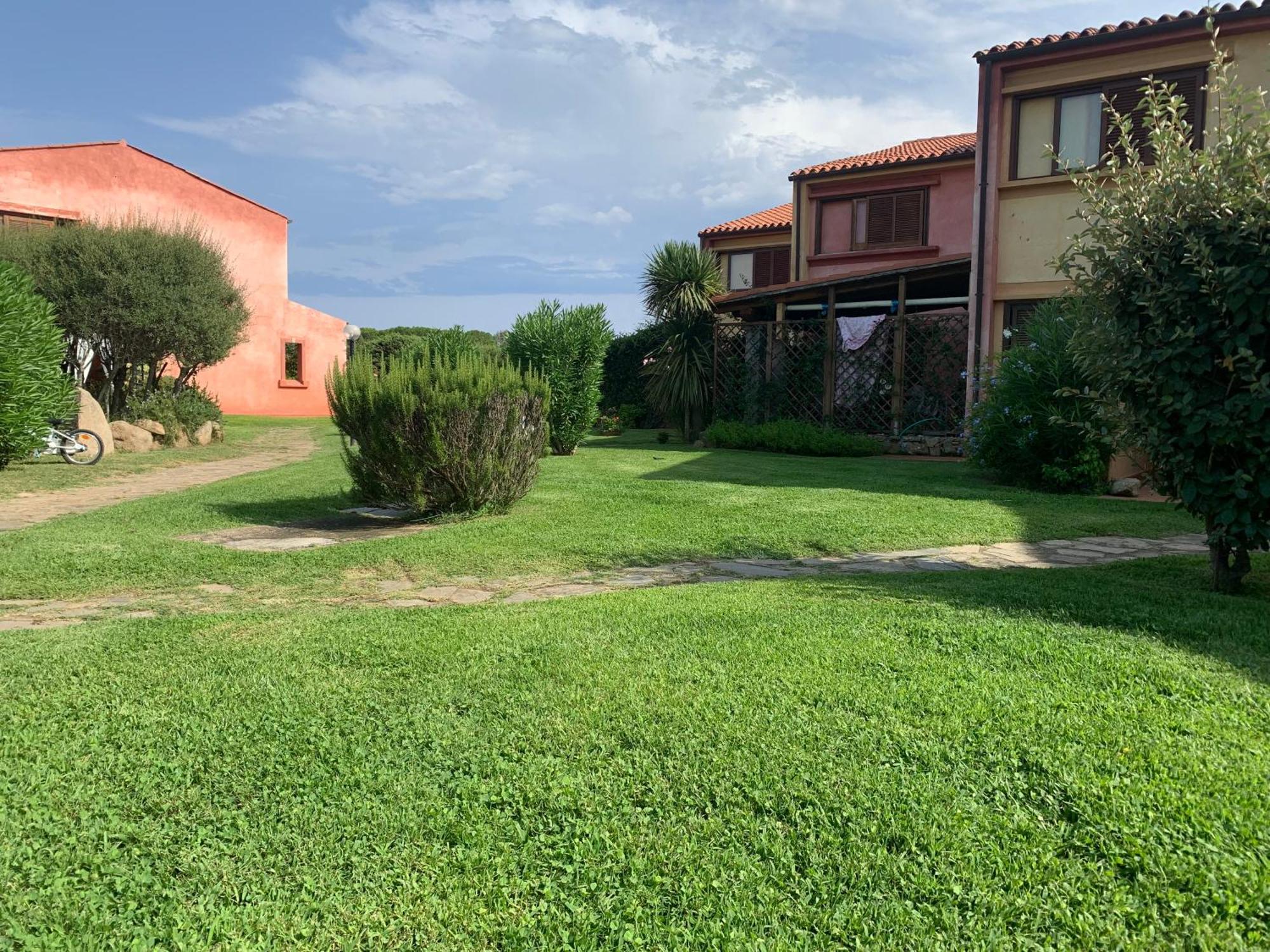 Casa Smeralda: Con Giardino E Vicino Al Mare Punta Molara 外观 照片